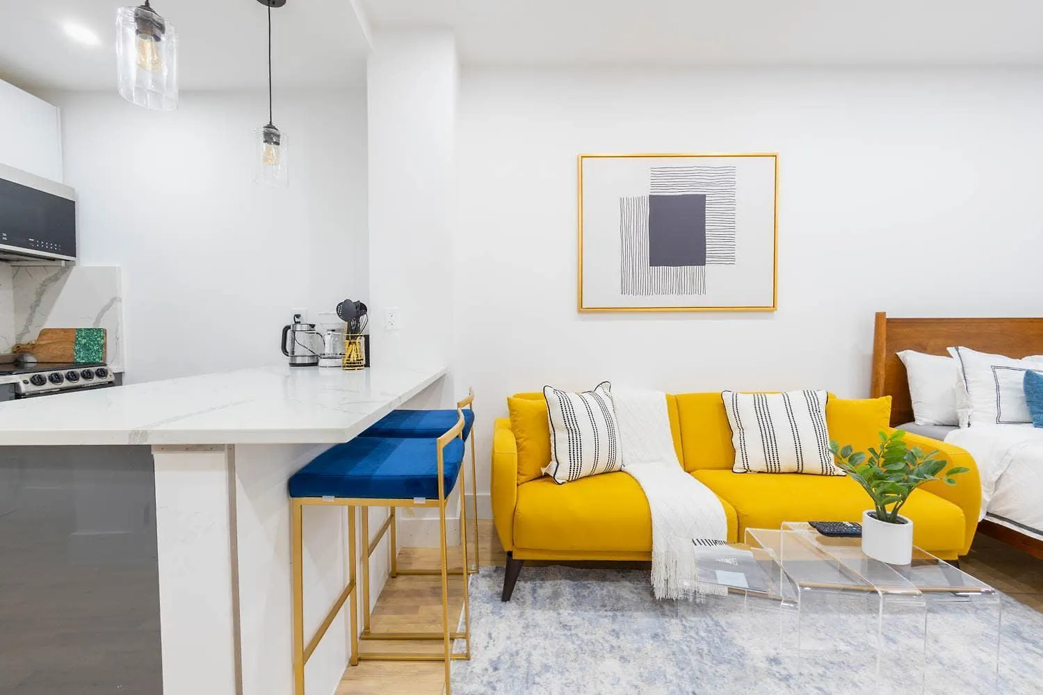 1597-13 I Brand New Studio Prime Upper East W&D New York Apartment
