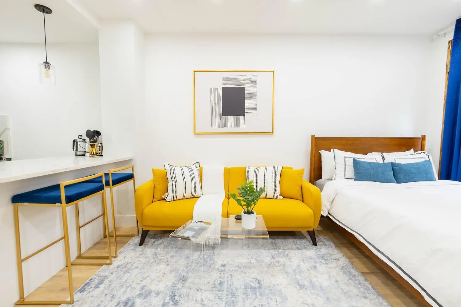 1597-13 I Brand New Studio Prime Upper East W&D New York Apartment